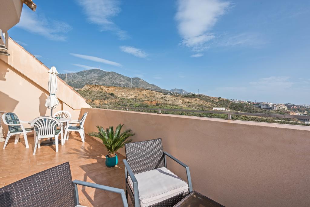 Carvajal Luxury Apartments - Free Parking Fuengirola Extérieur photo