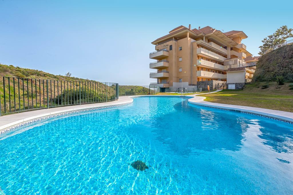 Carvajal Luxury Apartments - Free Parking Fuengirola Extérieur photo