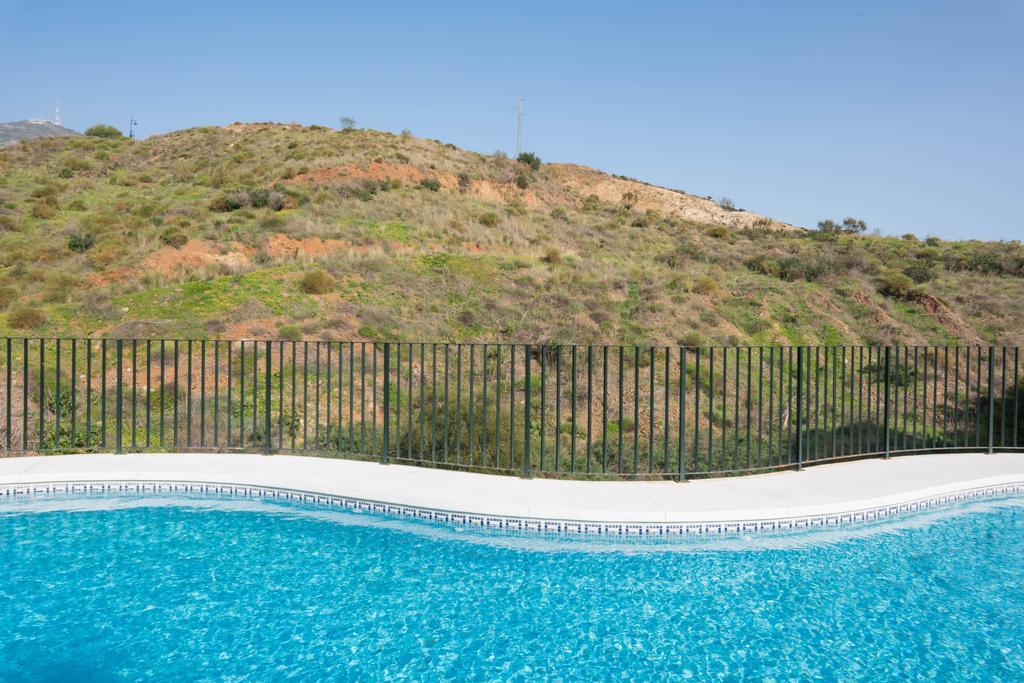 Carvajal Luxury Apartments - Free Parking Fuengirola Extérieur photo